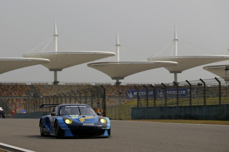  Porsche 911 GT3 RSR 2012 года  (фото 292 из 429)